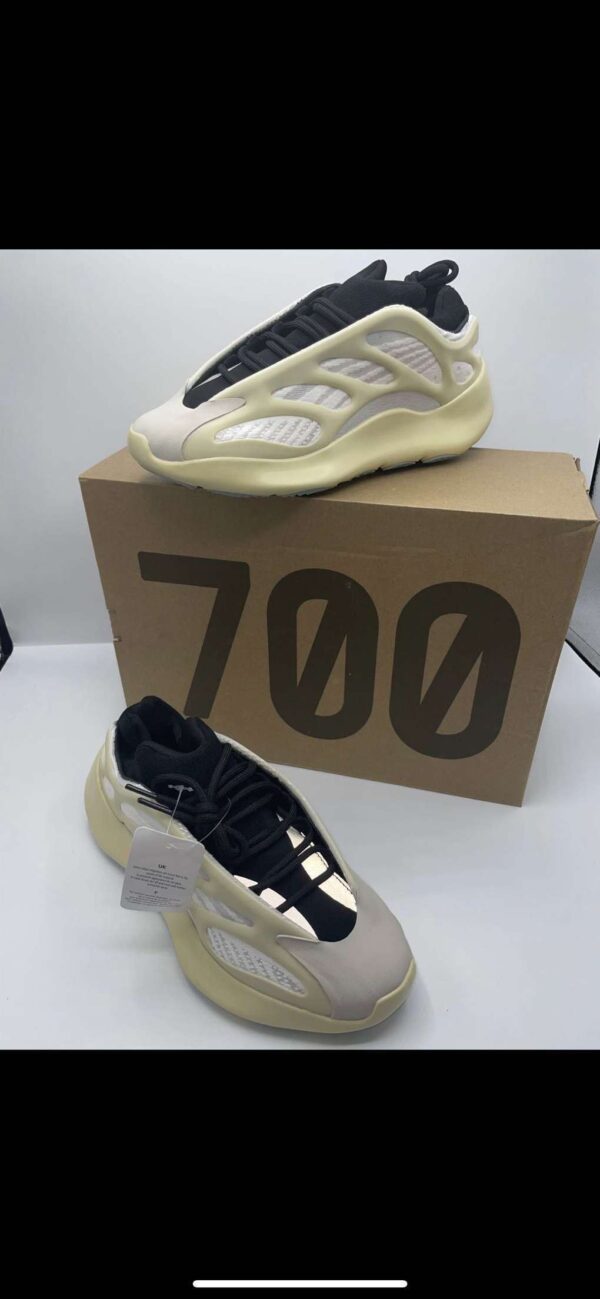 Adidas Yeezy 700 V3 “Cream”