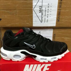 Nike Air Max Plus TN Black White