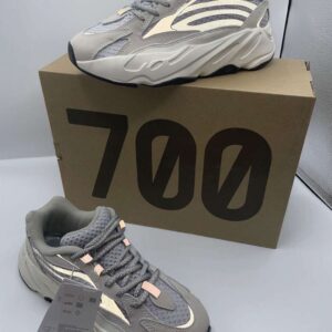 Adidas Yeezy Boost 700 V2 Static