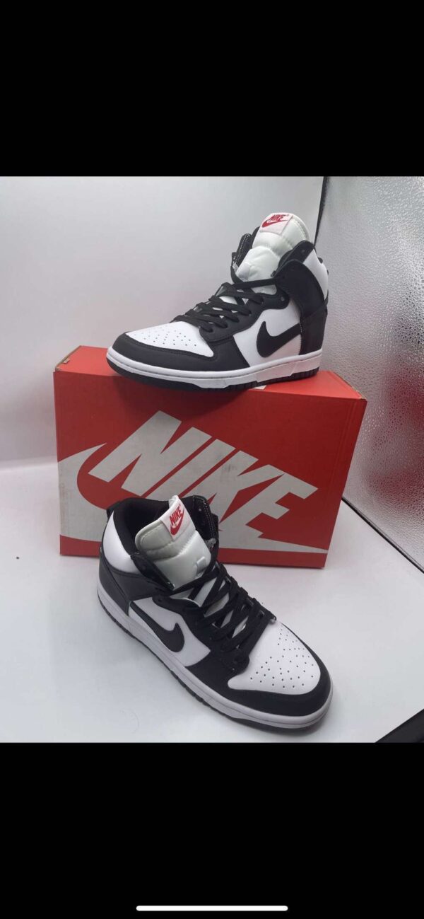 Nike Dunk High Panda